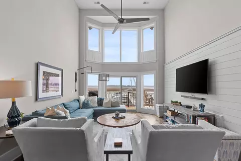 1906 Marsh Oak Ln, Seabrook Island, SC 29455