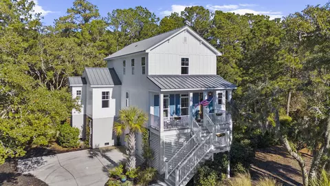 2866 Maritime Forest Dr, Johns Island, SC 29455