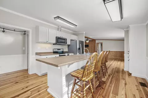 Kitchen - 2332 Cooper Store Rd, Moncks Corner, SC 29461 photo 3 of 4