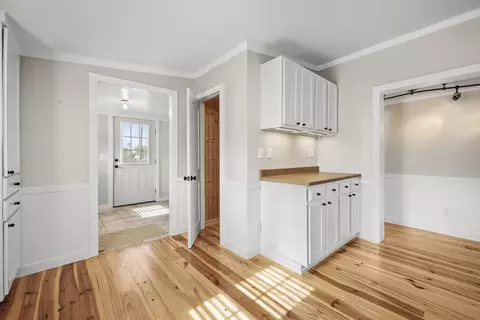 Entry Way - 2332 Cooper Store Rd, Moncks Corner, SC 29461 photo 1 of 2