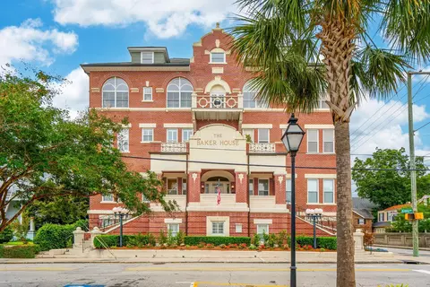55 Ashley Ave #18, Charleston, SC 29401