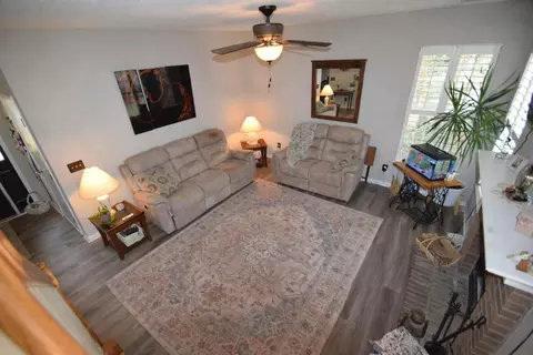 4079 Laurelwood Dr, Charleston, SC 29414