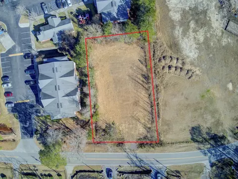 210 Pidgeon Bay Rd, Summerville, SC 29483