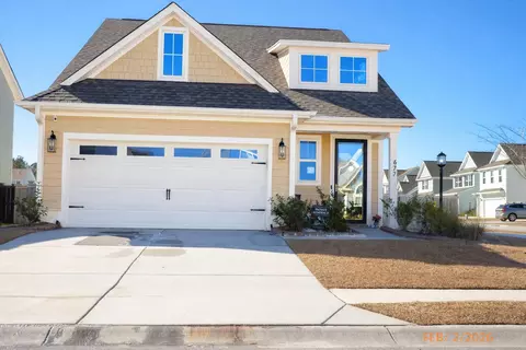 677 Black Pine Rd, Moncks Corner, SC 29461