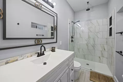 Bath - 501 Wall St, Moncks Corner, SC 29461 photo 4 of 6