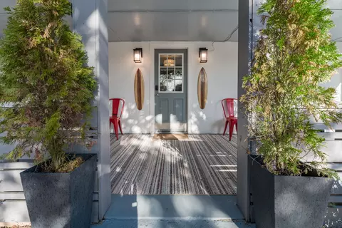 504 W Ashley Ave, Folly Beach, SC 29439