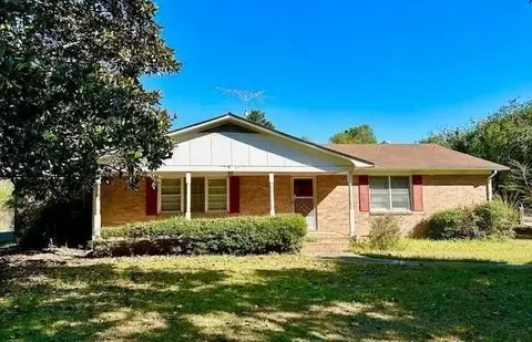 2080 Sniders Hwy, Walterboro, SC 29488