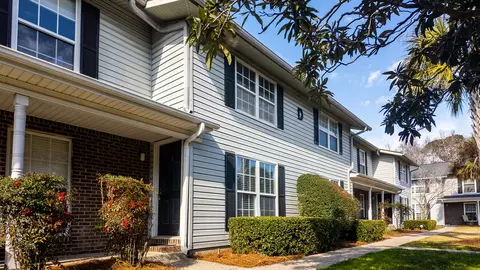 2494 Etiwan Ave #9D, Charleston, SC 29414