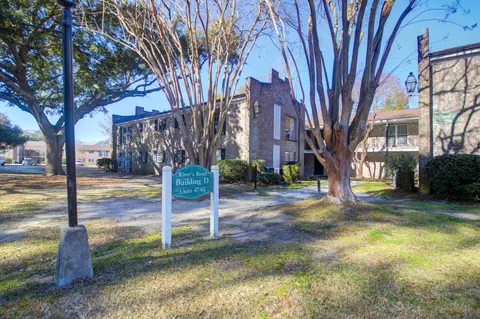 650 Cornell St #D-58, Charleston, SC 29407