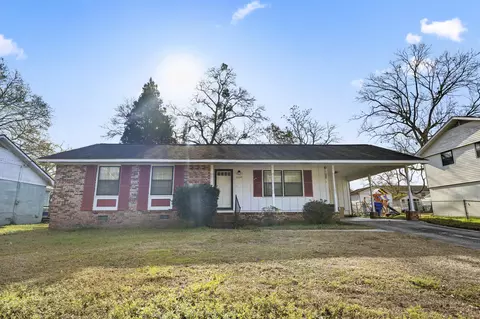 3325 Stonehaven Dr, North Charleston, SC 29420