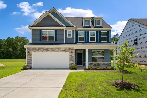 218 Palfrey Dr, Ridgeville, SC 29472