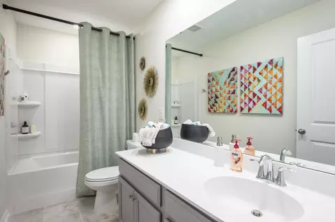 Bath - 535 Red Monarch Dr, Moncks Corner, SC 29461 photo 3 of 3