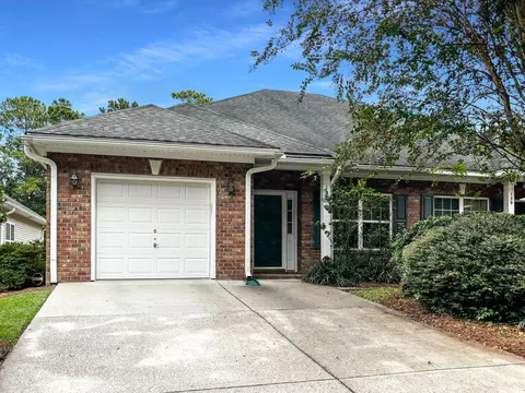 127 Manning Ct, Summerville, SC 29485