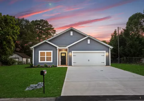 213 Spann Ln, Moncks Corner, SC 29461