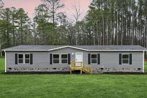 212 Saturn Ln, Walterboro, SC 29488