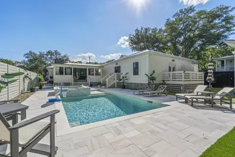 710 Simmons St, Mount Pleasant, SC 29464