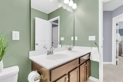 Bath - 405 Bear Tree Ct, Moncks Corner, SC 29461 photo 4 of 6