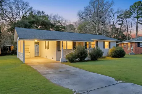 5349 Parkside Dr, North Charleston, SC 29405