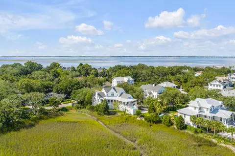 228 Haddrell St, Mount Pleasant, SC 29464