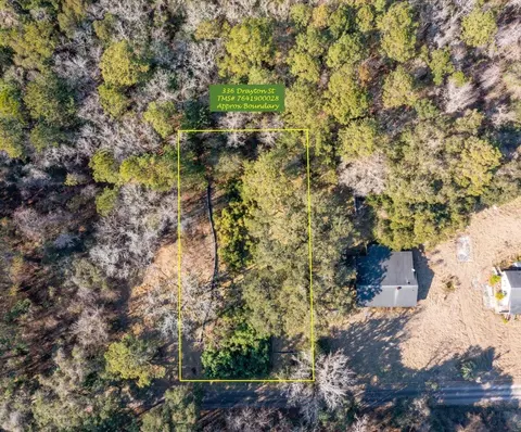 336 Drayton St, Mcclellanville, SC 29458