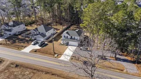 689 W Butternut Rd, Summerville, SC 29483