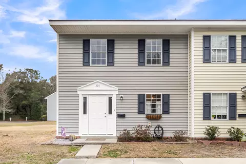 301 Lakeside Dr #C-1, Mount Pleasant, SC 29464