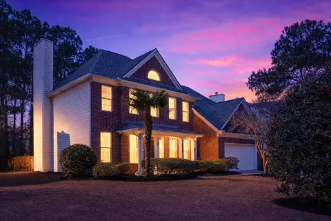 2876 Colonnade Dr, Mount Pleasant, SC 29466