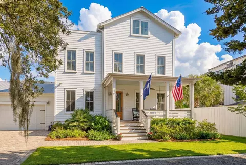 49 Rose Ln, Mount Pleasant, SC 29464