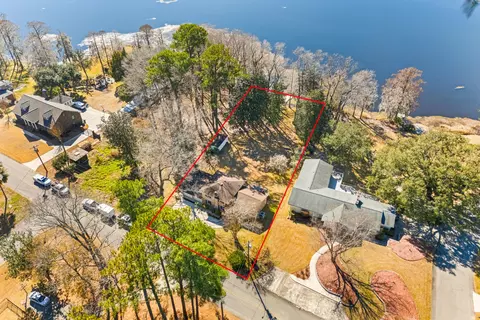 117 Goose Creek Dr, Goose Creek, SC 29445