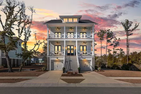 313 Blowing Fresh Dr, Charleston, SC 29492