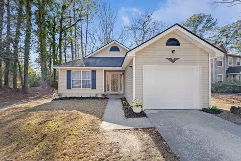 7920 Riverbirch Ln, North Charleston, SC 29418