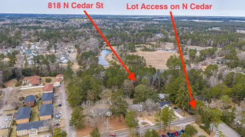 818 N Cedar St, Summerville, SC 29483