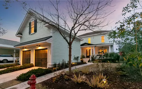 1647 Paradise Lake Dr, Mount Pleasant, SC 29464