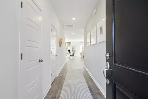 738 Ridgley Dr, Summerville, SC 29486