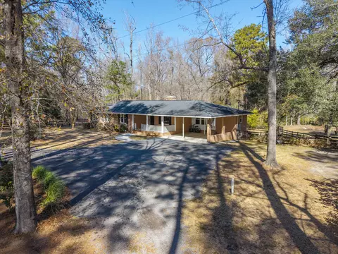 148 Patrick Ln, Summerville, SC 29483