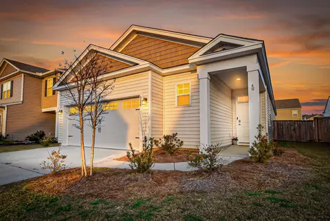 320 Bear Paw Ln, Summerville, SC 29486
