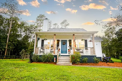 505 Butter Rd, Bonneau, SC 29431