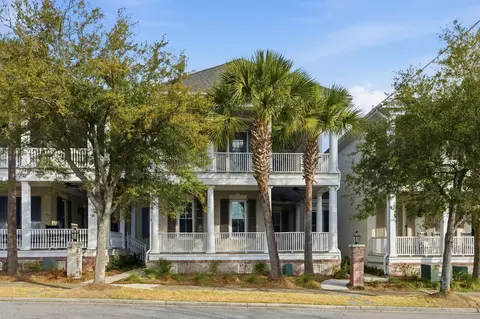 205 Delahow St, Charleston, SC 29492