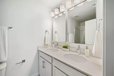 Bath - 739 Alma Square Dr, Moncks Corner, SC 29461 photo 1 of 3