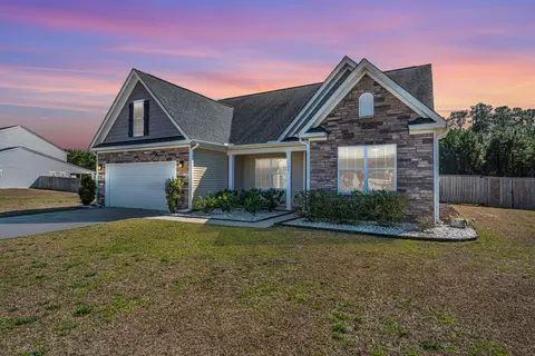 120 Lakelyn Rd, Moncks Corner, SC 29461