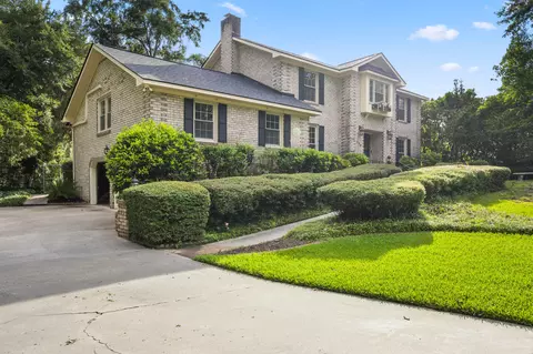 506 Fairington Dr, Summerville, SC 29485