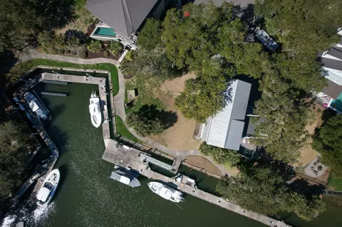 23 Transom Ct, Charleston, SC 29407