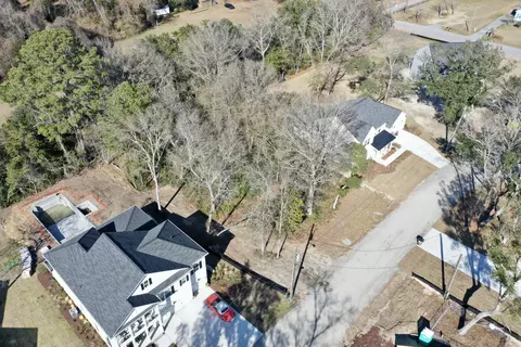 2018 River Bend Dr, Charleston, SC 29412