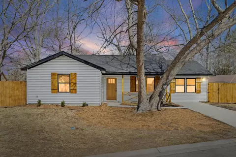 418 Carolina Cir, Ladson, SC 29456