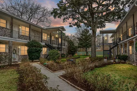 516 Arlington Dr #B5, Charleston, SC 29414