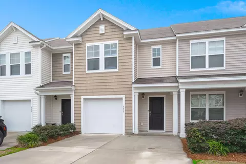 690 Hilchot Dr, Summerville, SC 29486