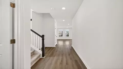 443 Cadbury Loop, Summerville, SC 29486 photo 5