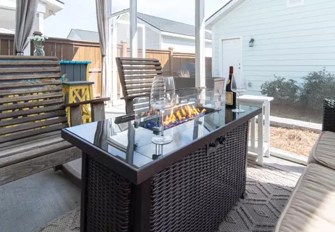 Exterior - 315 Eclipse St, Summerville, SC 29486 photo 3 of 15