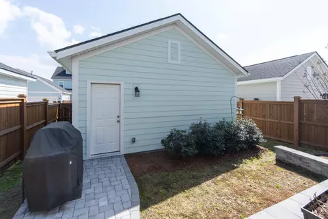 Exterior - 315 Eclipse St, Summerville, SC 29486 photo 8 of 15
