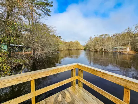 78 Badger Ln, Round O, SC 29474